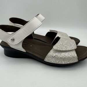 MEPHISTO Women’s Pattie Leather White Silver Walking Sandals Size EU 38 / US 8